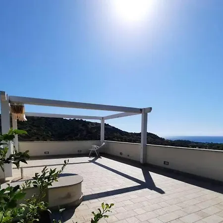 Moderno Ed Elegante Con Veranda Panoramica Privata וילה וילסימיוס